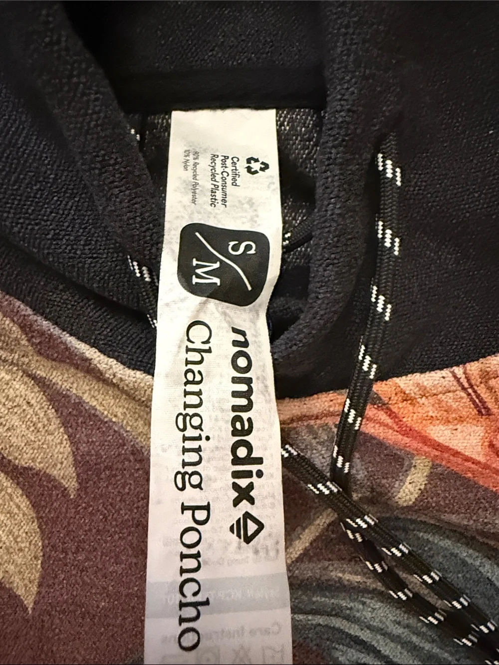 Nomadix S/M Multi-Color Tropical leaves and flowers Changing Poncho great cond - Picture 3 of 9